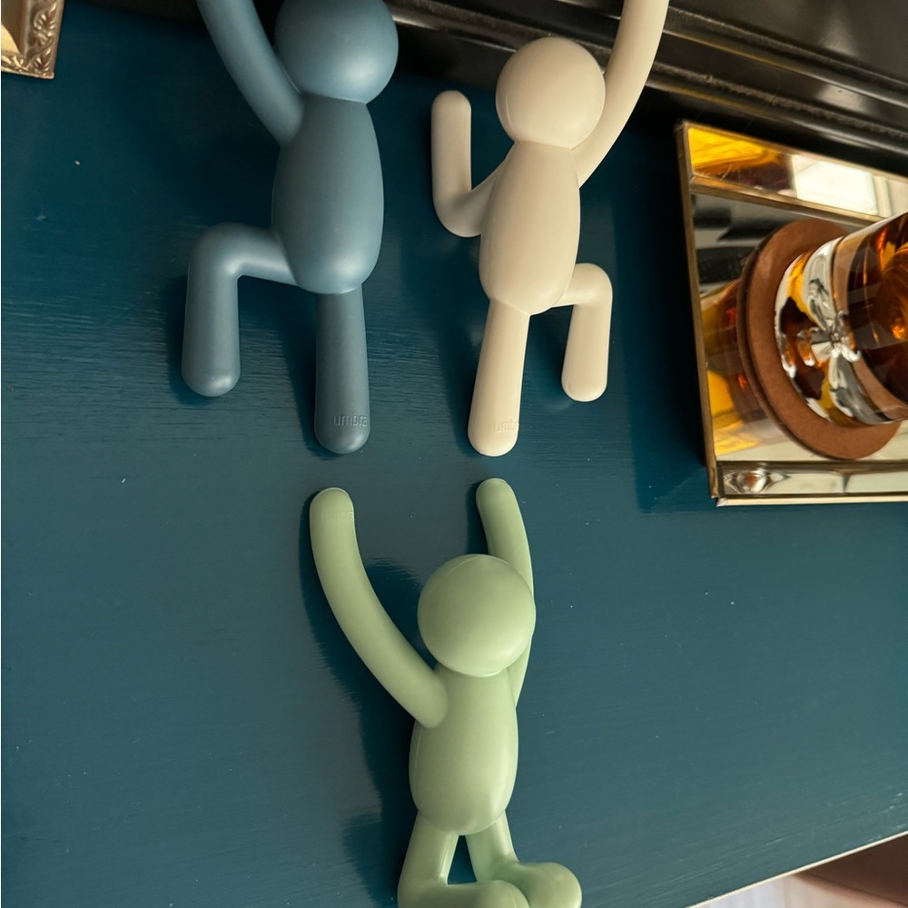 Umbra Buddy Wall Mounted Hooks, Set of 3, 10 Inch L x 7.5 Inch W x 3 Inch H